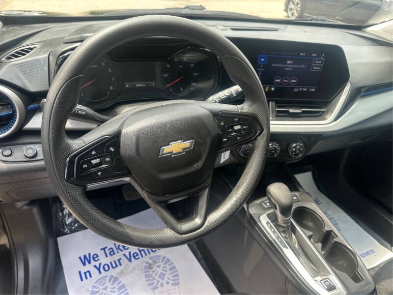 2024 Chevrolet Trax LS