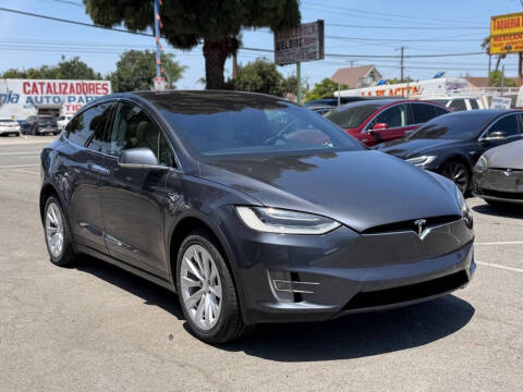 2016 Tesla Model X 90D