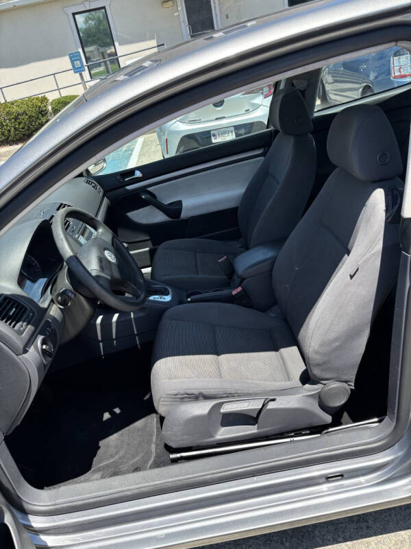 2009 Volkswagen Rabbit S
