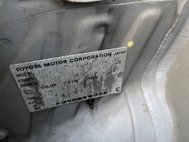 2000 Toyota BB