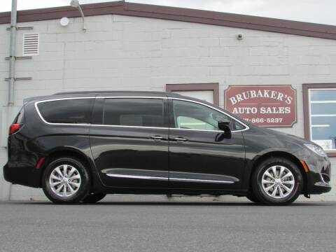2017 Chrysler Pacifica for sale at Brubakers Auto Sales in Myerstown PA