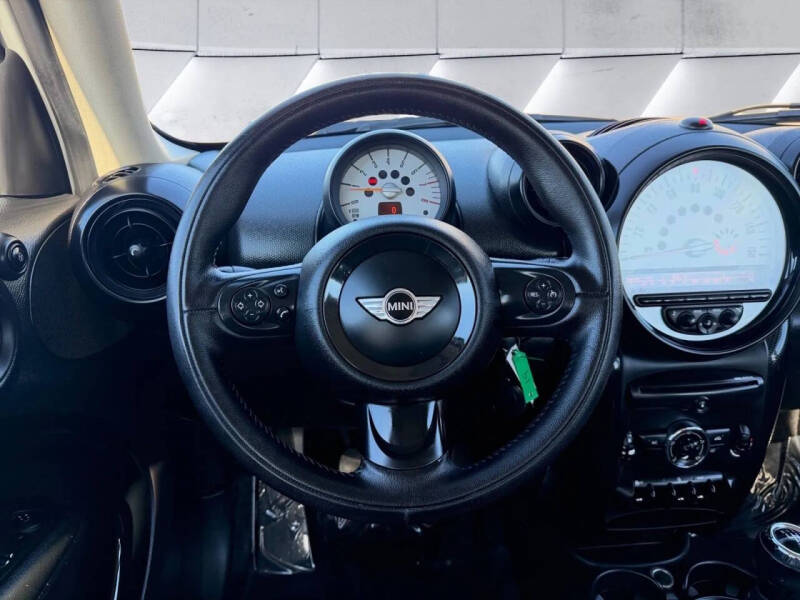 2014 MINI Countryman Cooper