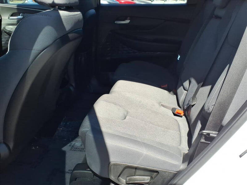 2020 Hyundai Santa Fe SE