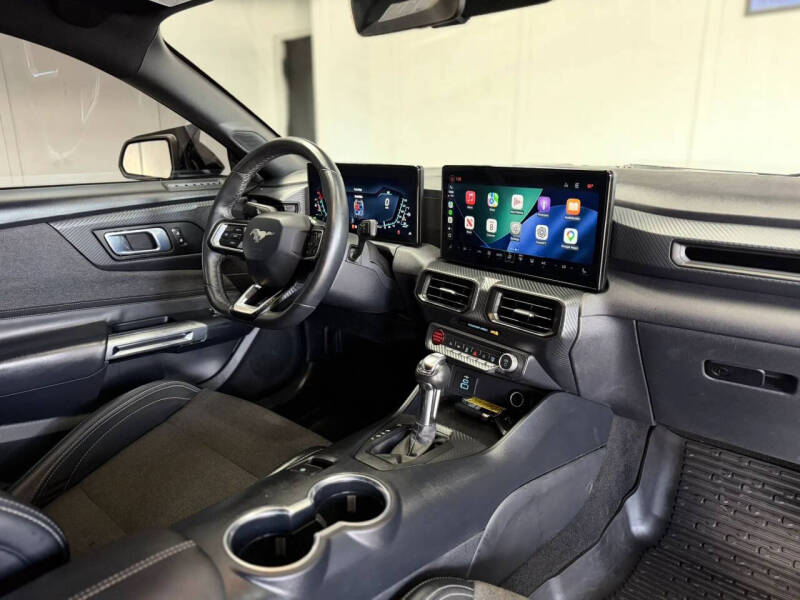 2024 Ford Mustang