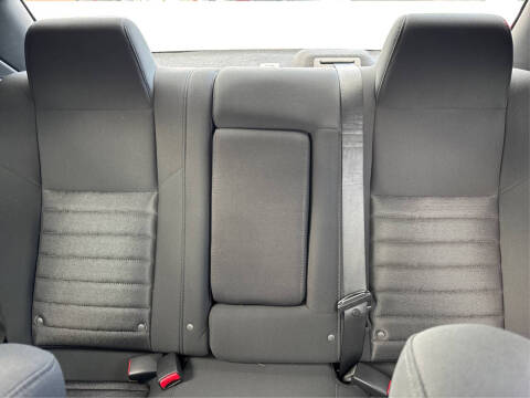 2010 Dodge Challenger SE