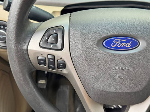 2015 Ford Taurus