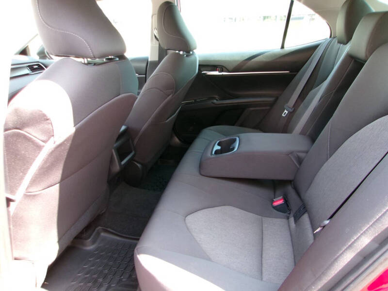 2022 Toyota Camry LE