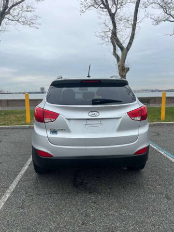 2014 Hyundai Tucson SE