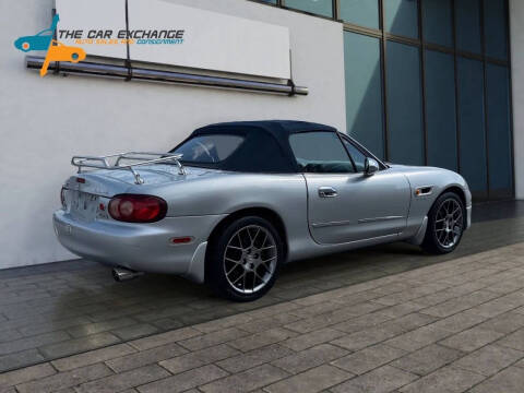 2004 Mazda MX-5 Miata