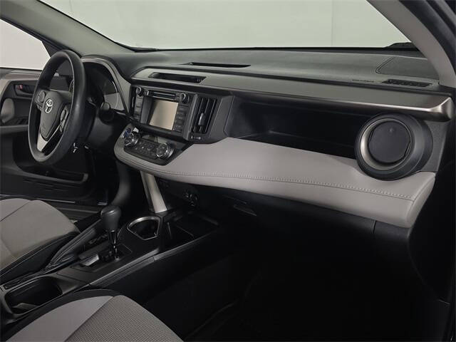 2018 Toyota RAV4 Hybrid LE