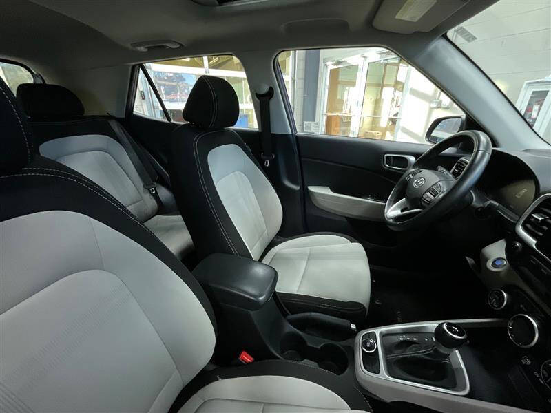 2024 Hyundai Venue SEL