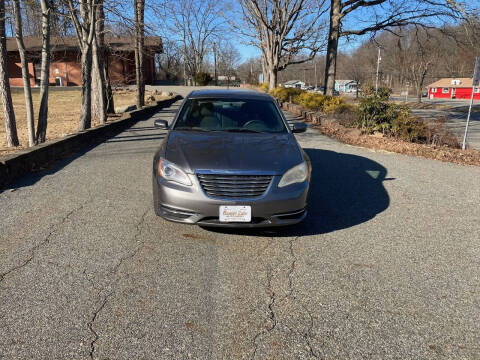 2013 Chrysler 200 for sale at Beaver Lake Auto in Franklin NJ