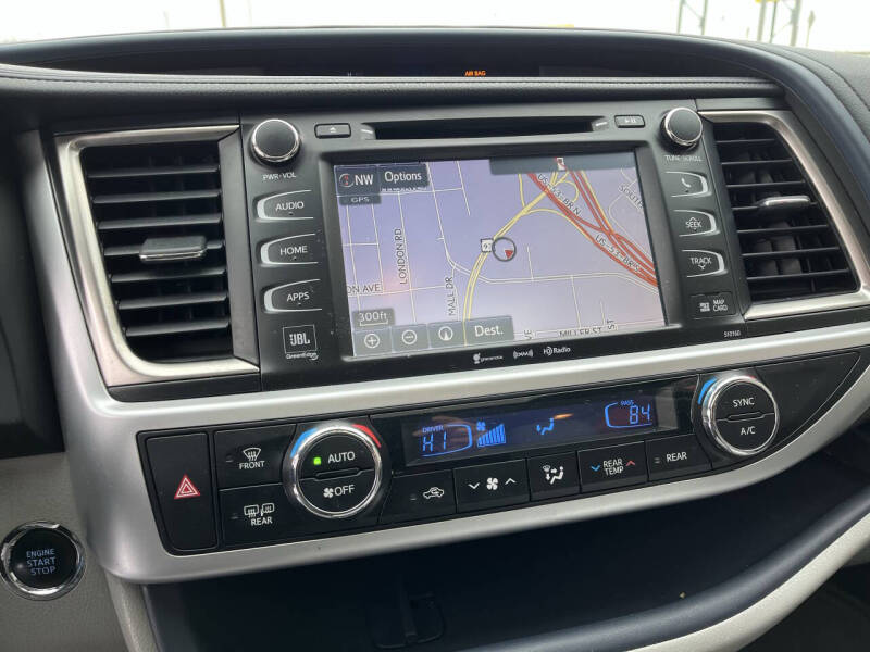 2016 Toyota Highlander Limited