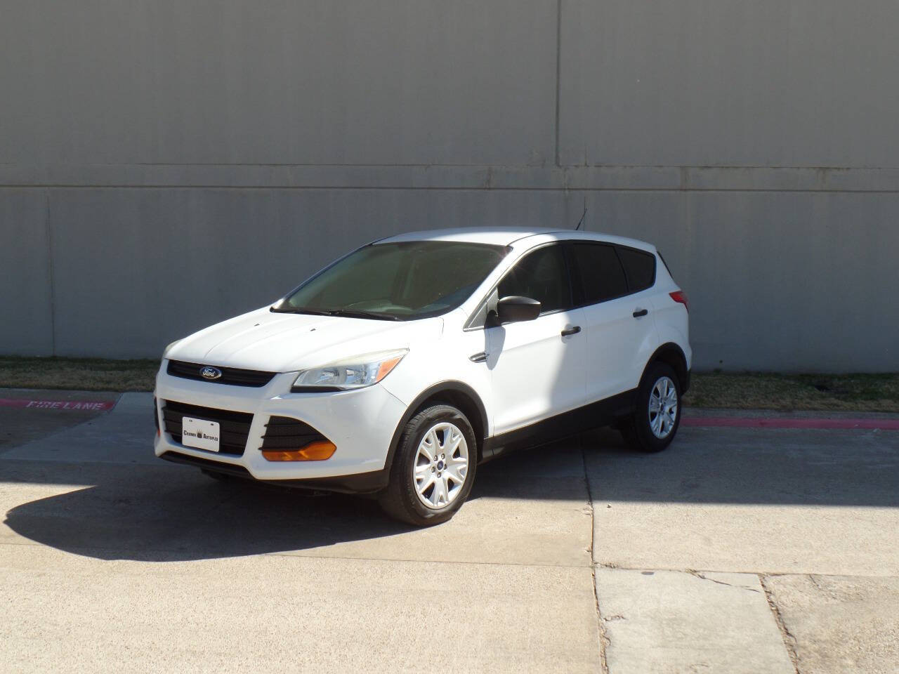 White 2014 Ford Escape S S 4dr SUV 1