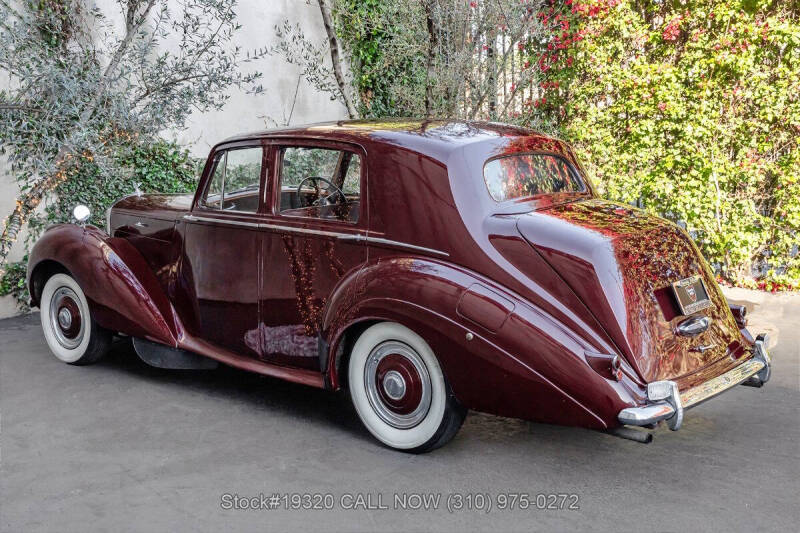 1954 Bentley R-Type Saloon