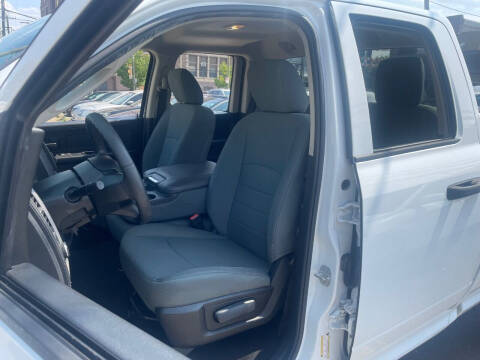 2016 RAM 1500 Express