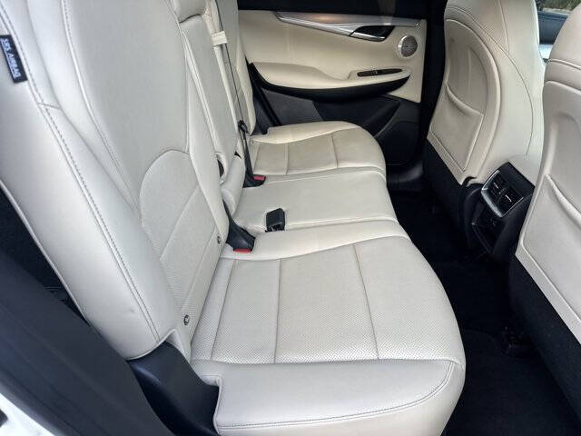 2022 Infiniti QX50 Essential