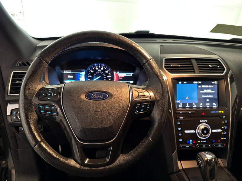 2019 Ford Explorer Limited