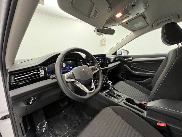 2025 Volkswagen Jetta S