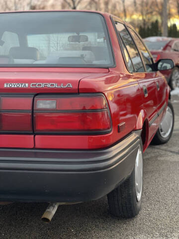 1992 Toyota Corolla Deluxe