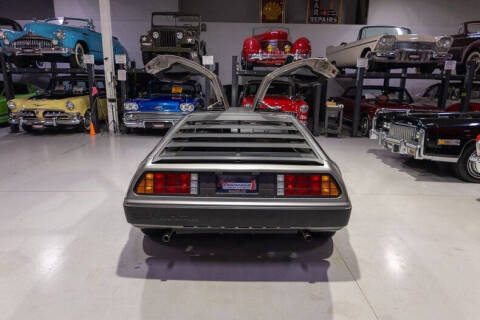 1981 DeLorean DMC-12