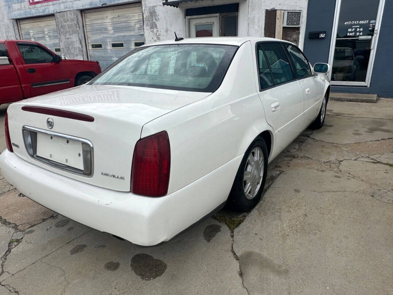 2005 Cadillac DeVille for sale at KND Auto Sales in Webb City, MO