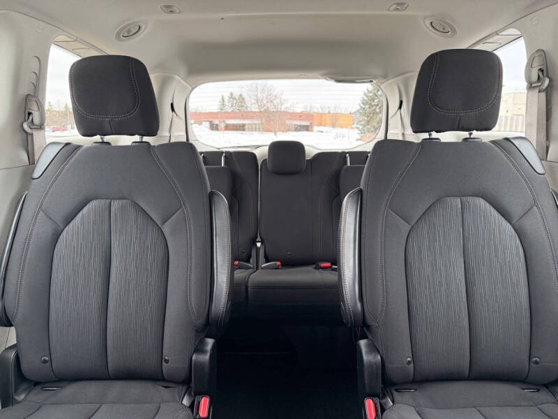 2019 Chrysler Pacifica Touring Plus