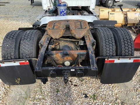 2013 Freightliner Business class M2