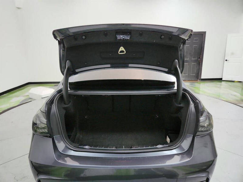 2018 BMW 3 Series 330i