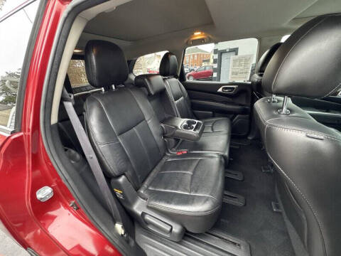 2014 Nissan Pathfinder S