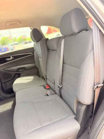 2017 Kia Sorento L