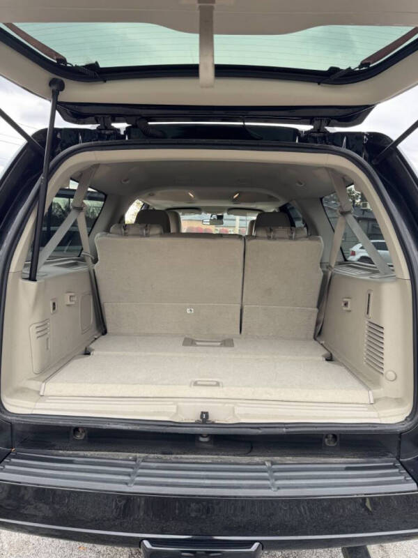 2017 Lincoln Navigator L Select