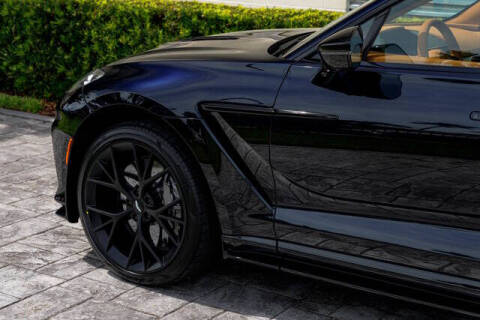 2025 Aston Martin DBX 707