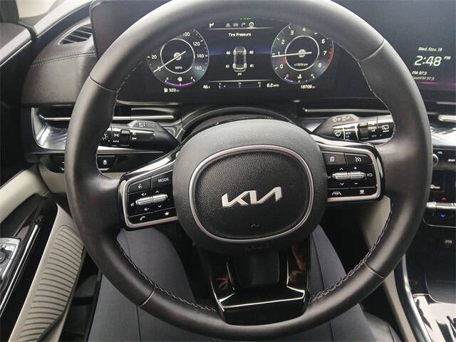 2023 Kia Carnival SX Prestige