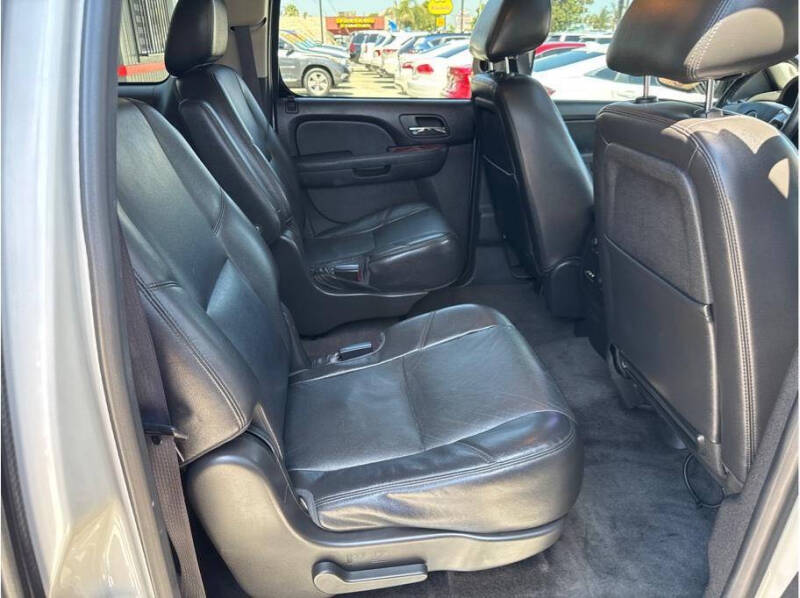 2013 Chevrolet Suburban LTZ