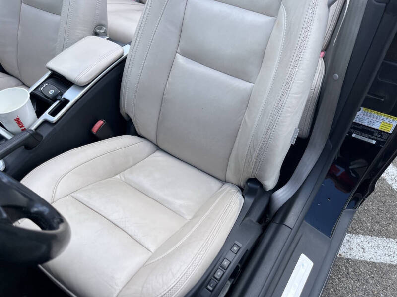 2012 Volvo C70 T5 Platinum