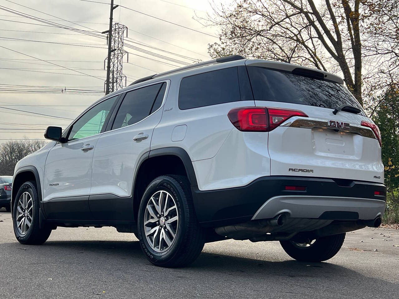 2019 GMC Acadia for sale at Spartan Elite Auto Group LLC in Lansing, MI