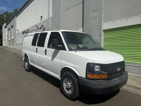 2017 Chevrolet Express 2500