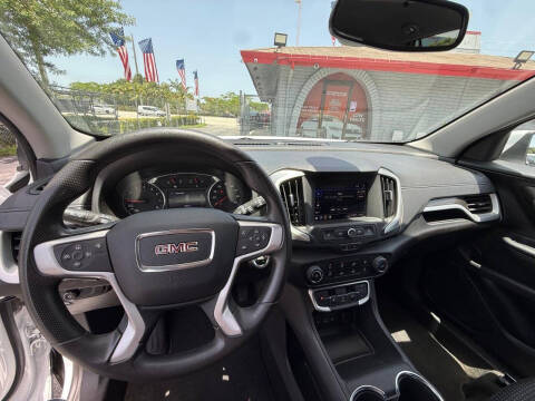2024 GMC Terrain SLE