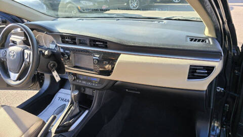 2015 Toyota Corolla LE