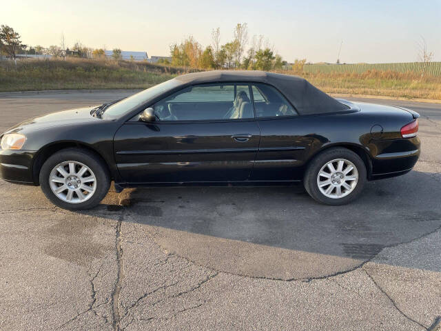 2004 Chrysler Sebring for sale at Twin Cities Auctions in Elk River, MN