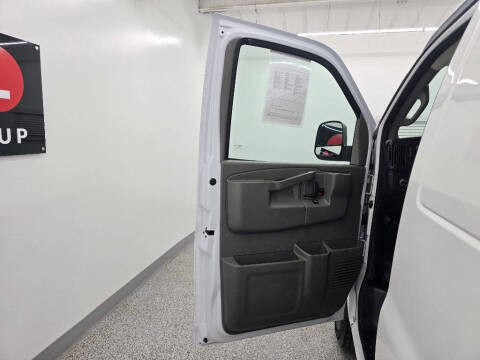 2020 Chevrolet Express 2500