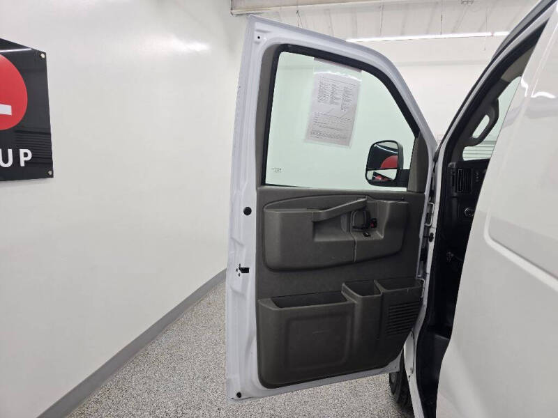 2020 Chevrolet Express 2500