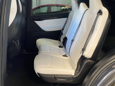2019 Tesla Model X Standard Range