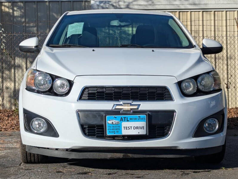 2016 Chevrolet Sonic LTZ photo 2