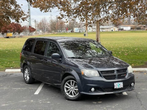 2014 Dodge Grand Caravan R/T