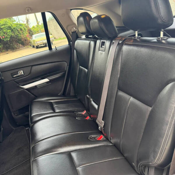 2011 Ford Edge SE