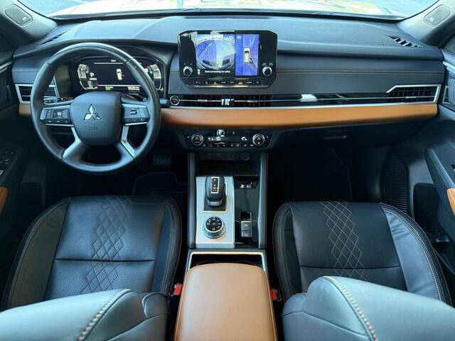 2023 Mitsubishi Outlander PHEV SEL