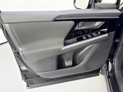 2024 Subaru Solterra Premium