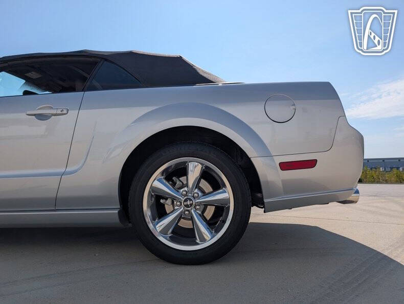 2005 Ford Mustang
